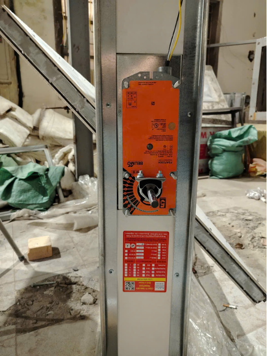 Van gió EI điều khiển bằng động cơ  